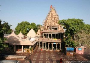 Visit Indore - The Queen of Malwa Plateau